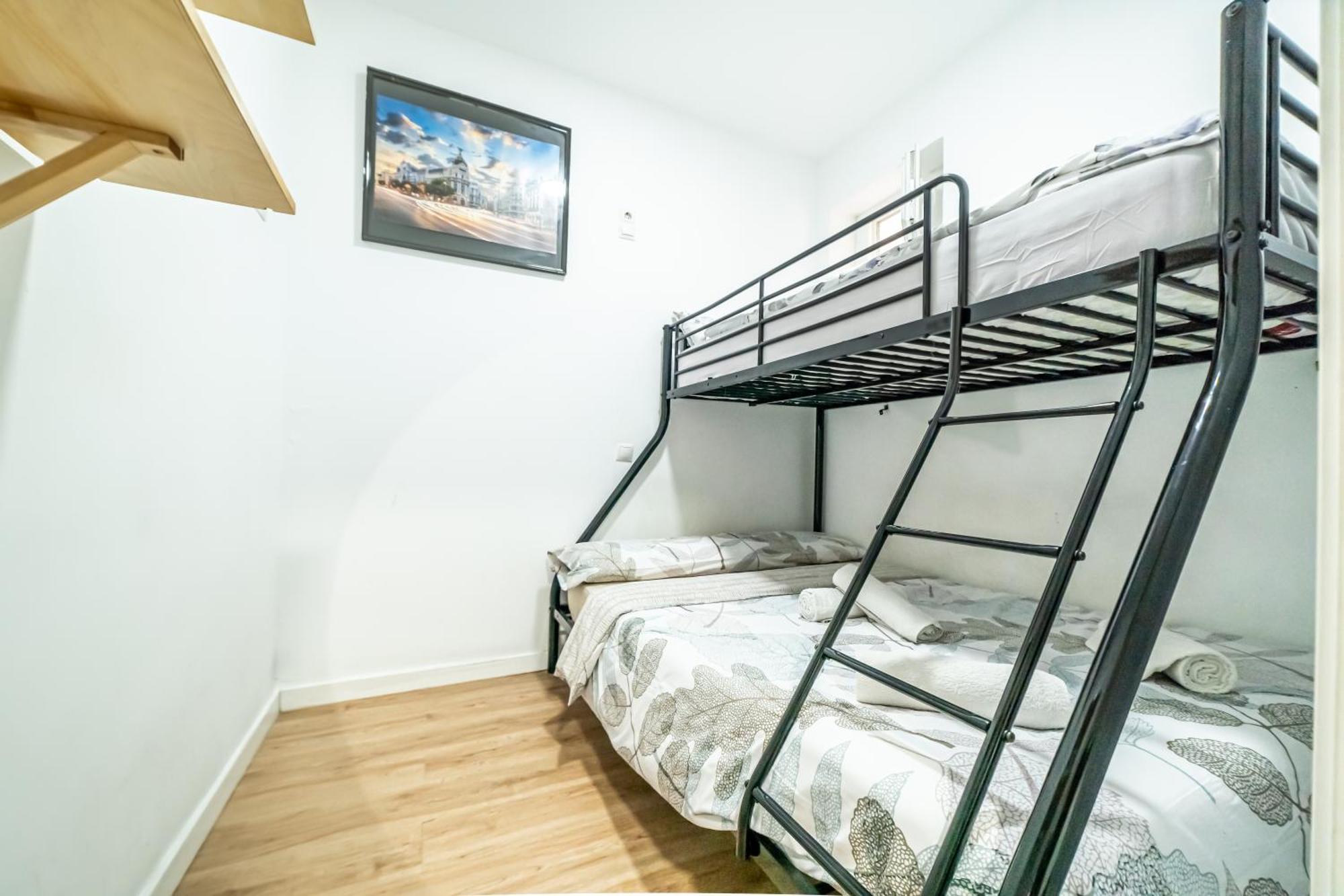 New Flat , Modern , Wifi, 10Min Sol, 5 Reina Sofia Apartamento Madri Exterior foto