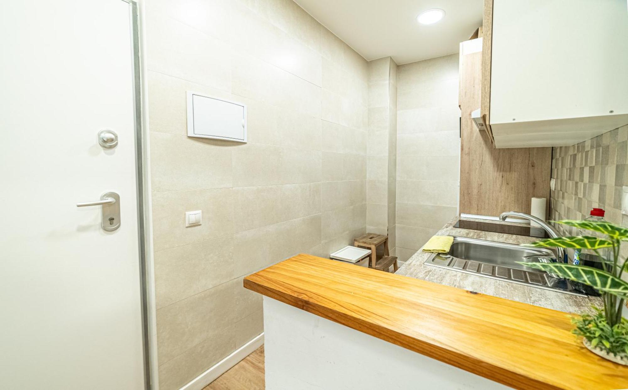 New Flat , Modern , Wifi, 10Min Sol, 5 Reina Sofia Apartamento Madri Exterior foto