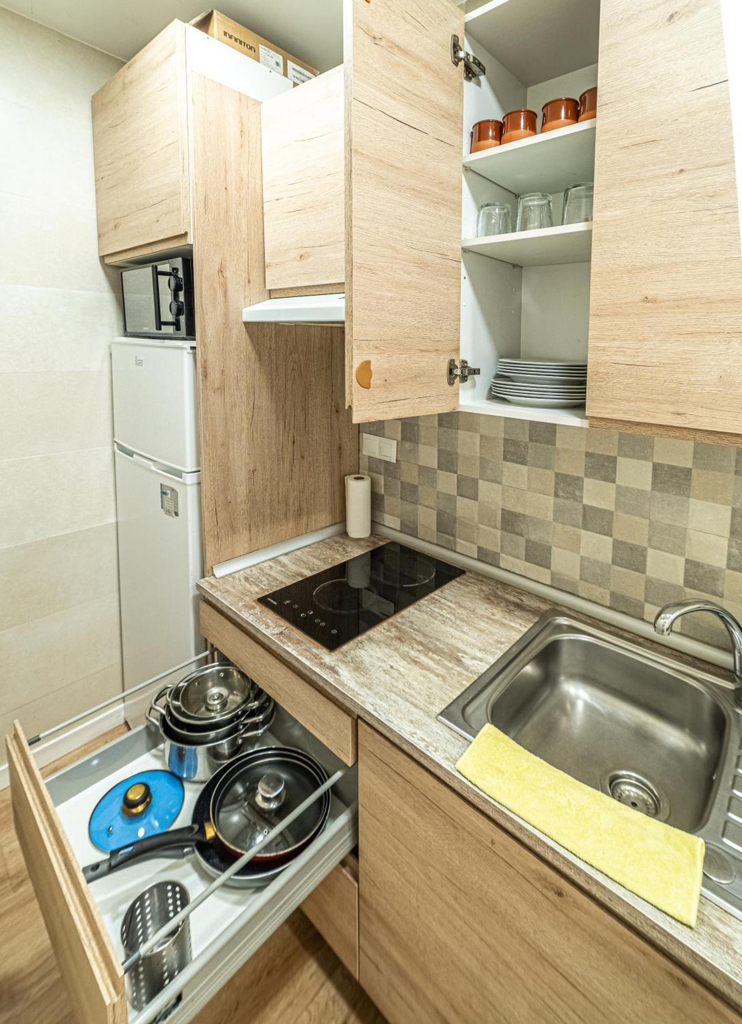 New Flat , Modern , Wifi, 10Min Sol, 5 Reina Sofia Apartamento Madri Exterior foto